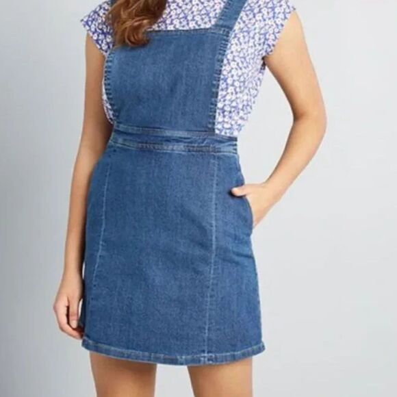Modcloth Denim Kinetic Charms Apron Dress - M - Picture 2 of 10